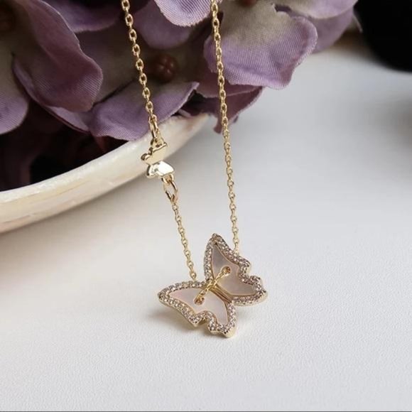 NEW 18K GOLD CLAVICLE NECKLACE, NICE NECKLACE, CUTE NECKLACE - Picture 4 of 7